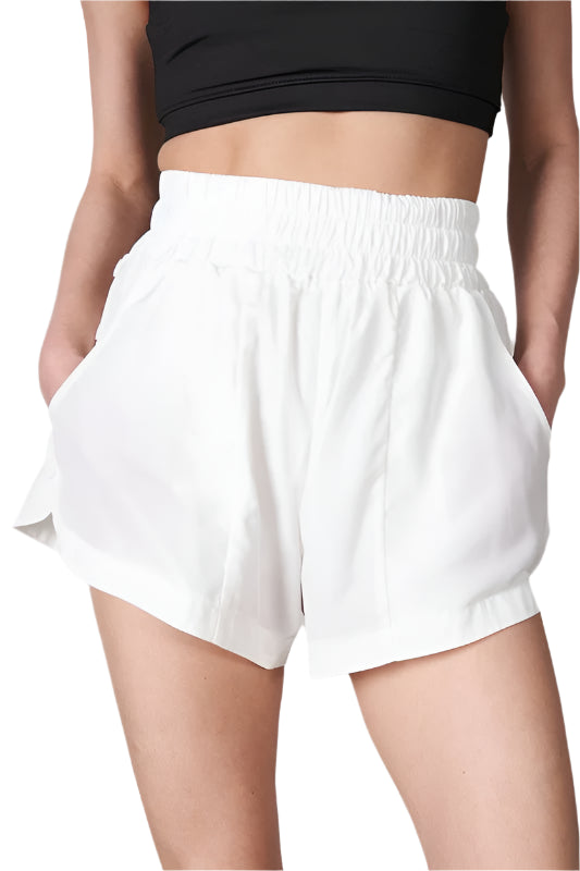 7152 Short - White