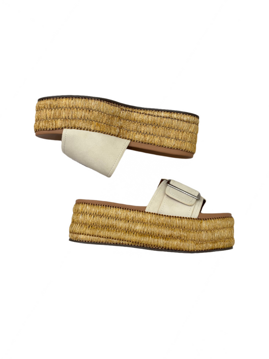 Wanika Platform - Sand