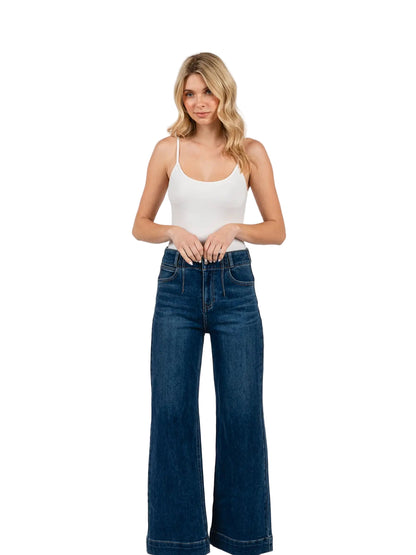 Wide Leg Dart Jeans